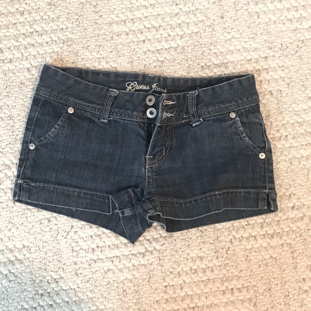GUESS Shorts Size 25